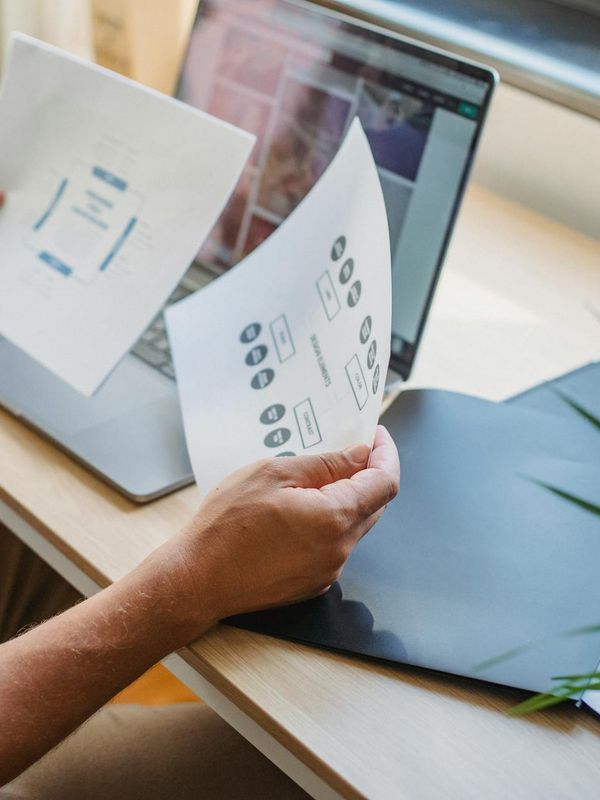 Expert male digital advertising specialist and targeting professional